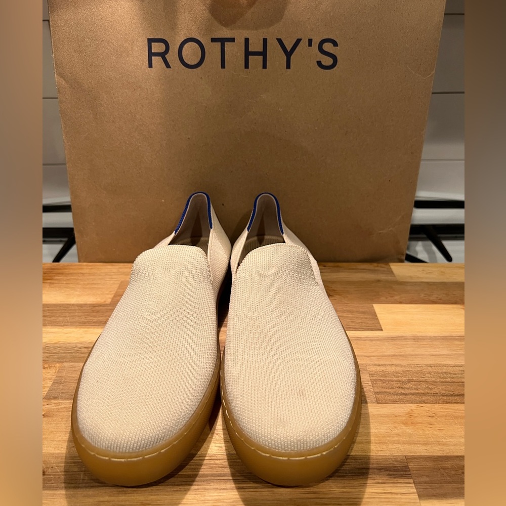 Rothy's Original Slip On Vanilla Bean sz 7.5